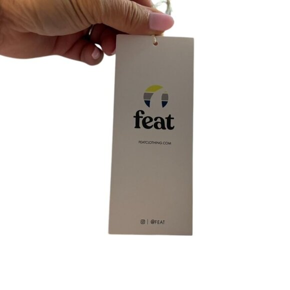 Ideal for gift-giving, Feat Womens Blue Textured Sweatshirt Size S - Picture 7 of 12